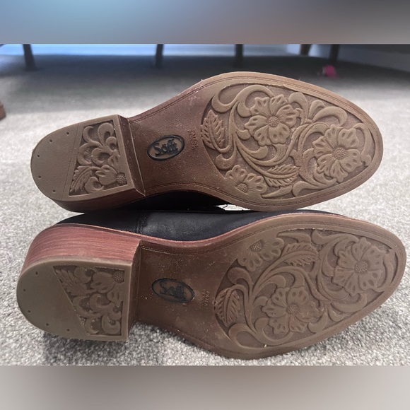 Sofft Brown Leather Ankle Boots - Picture 6 of 6